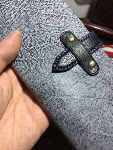 咖啡匠人的纯手工短擦蜡皮制作 一杯咖啡里的匠心传奇